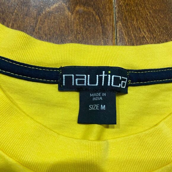Nautica Vintage 90s Rowing Embroidered Yellow T-Shirt Men's Size Medium - Picture 7 of 9